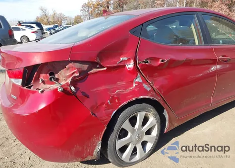 2013 Hyundai Elantra Limited z USA, uszkodzony, nr VIN KMHDH4AE7DU569479